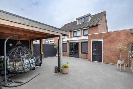 undefined main image