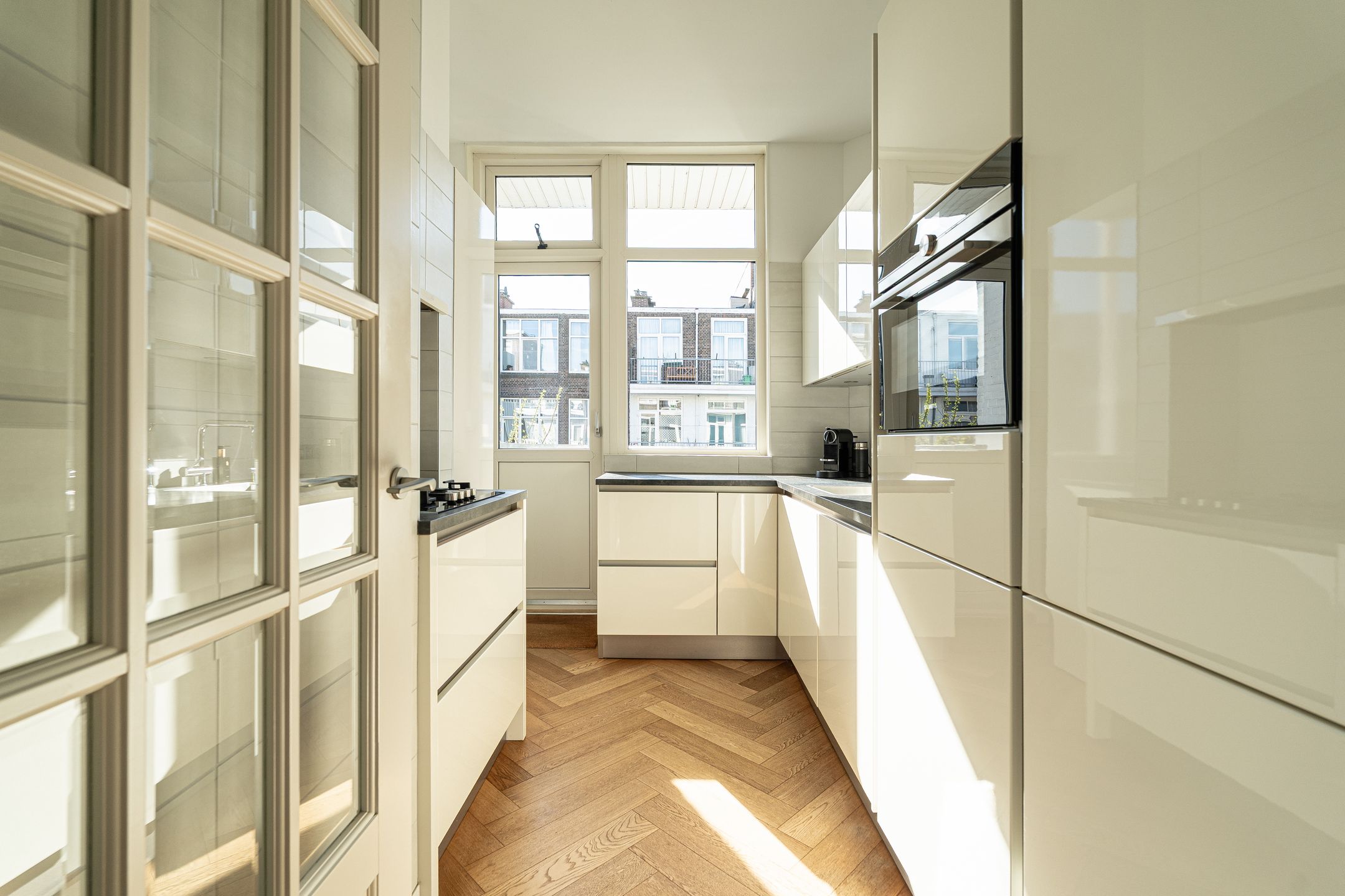 Foto 9 van De Vriesstraat 45