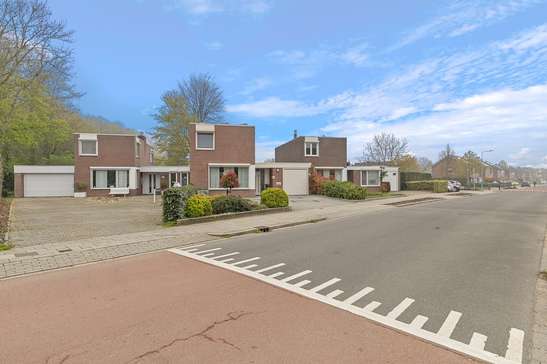 Foto 32 van Tenelenweg 152