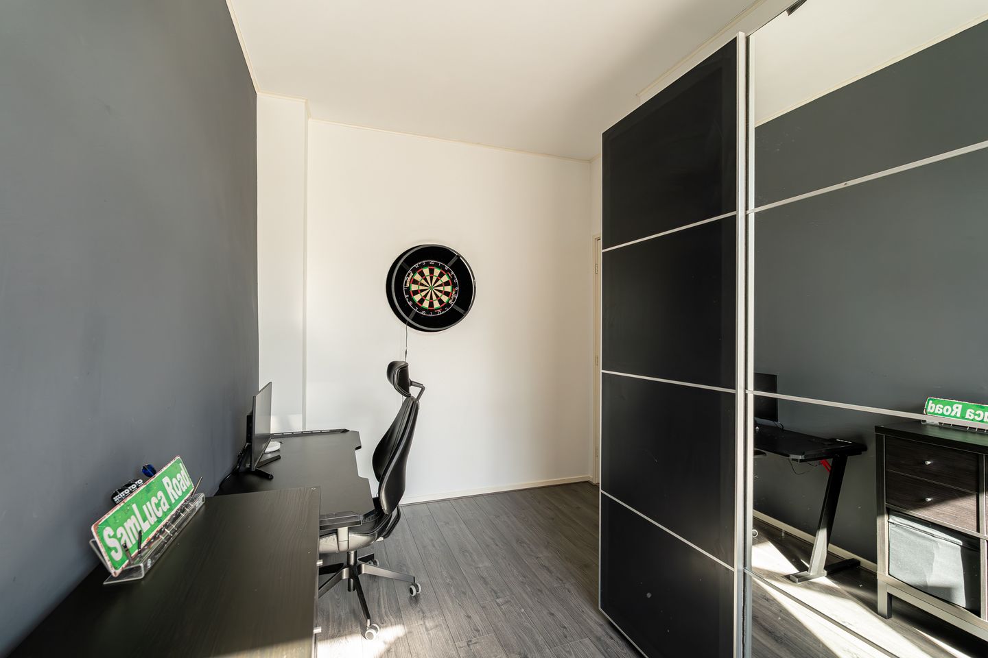 Foto 19 van De Vriesstraat 45