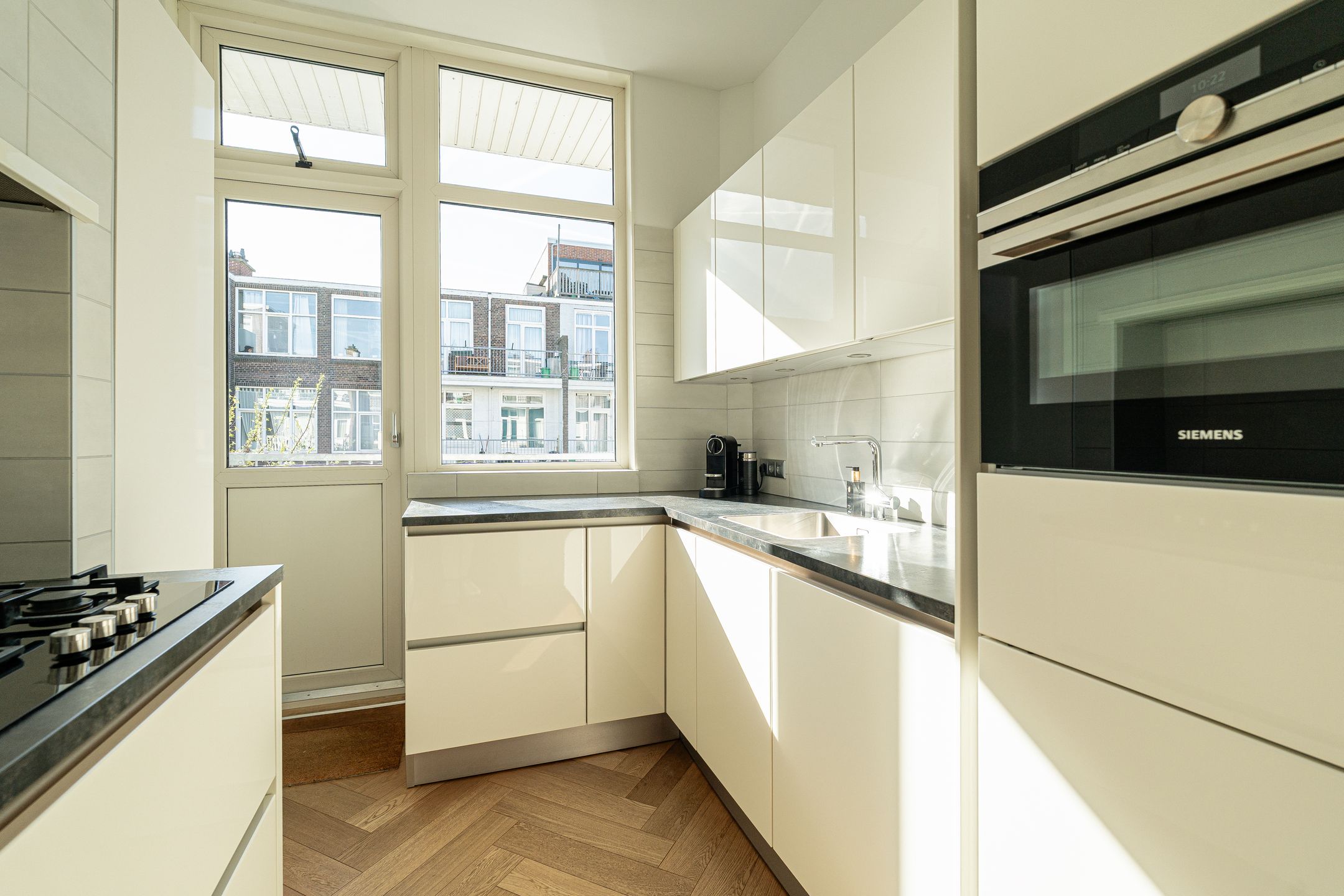 Foto 3 van De Vriesstraat 45