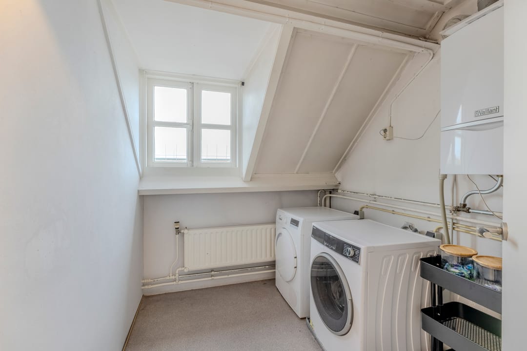 Photo 37 of Kloosterstraat 8