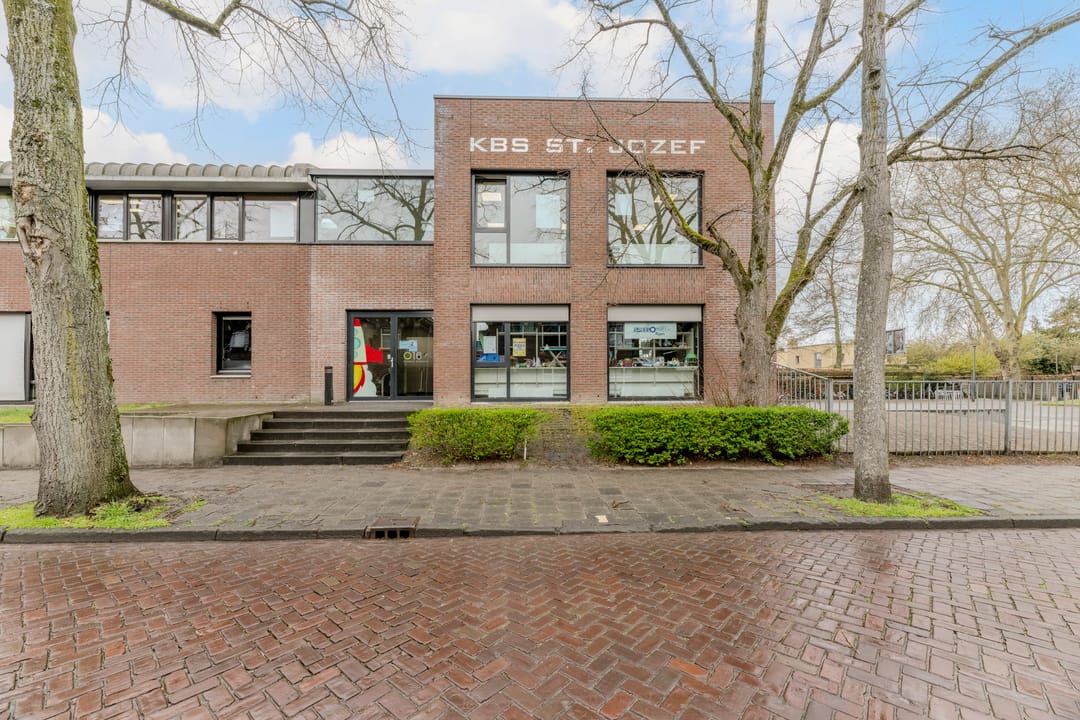 Photo 43 of Kloosterstraat 8