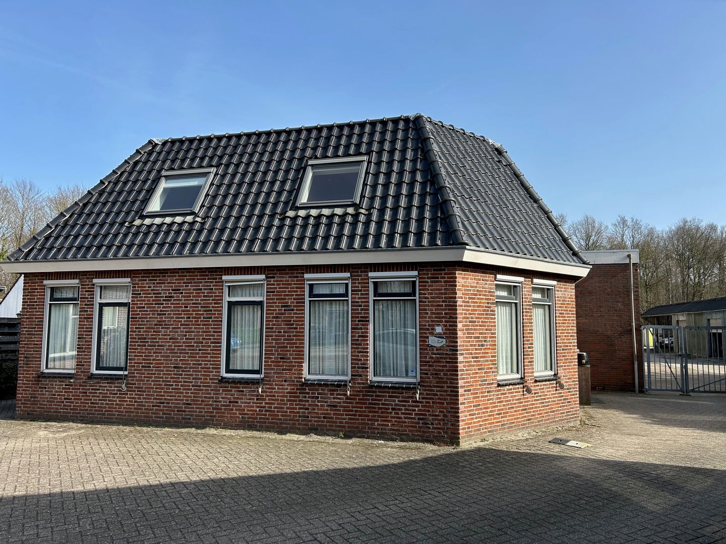 Bekijk foto 1 van Hoofdweg 154