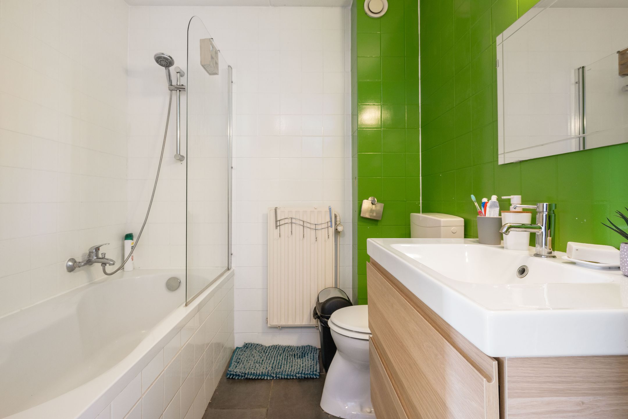 Foto 15 van Kruiningenstraat 75