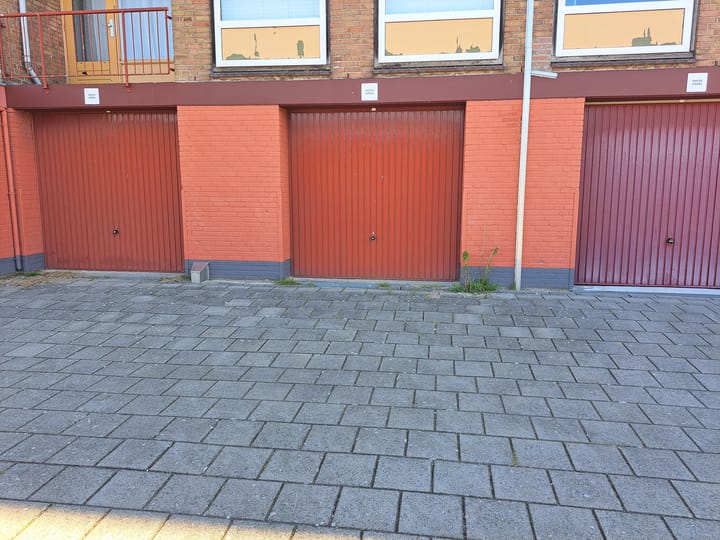 Foto 2 van Bernadottelaan