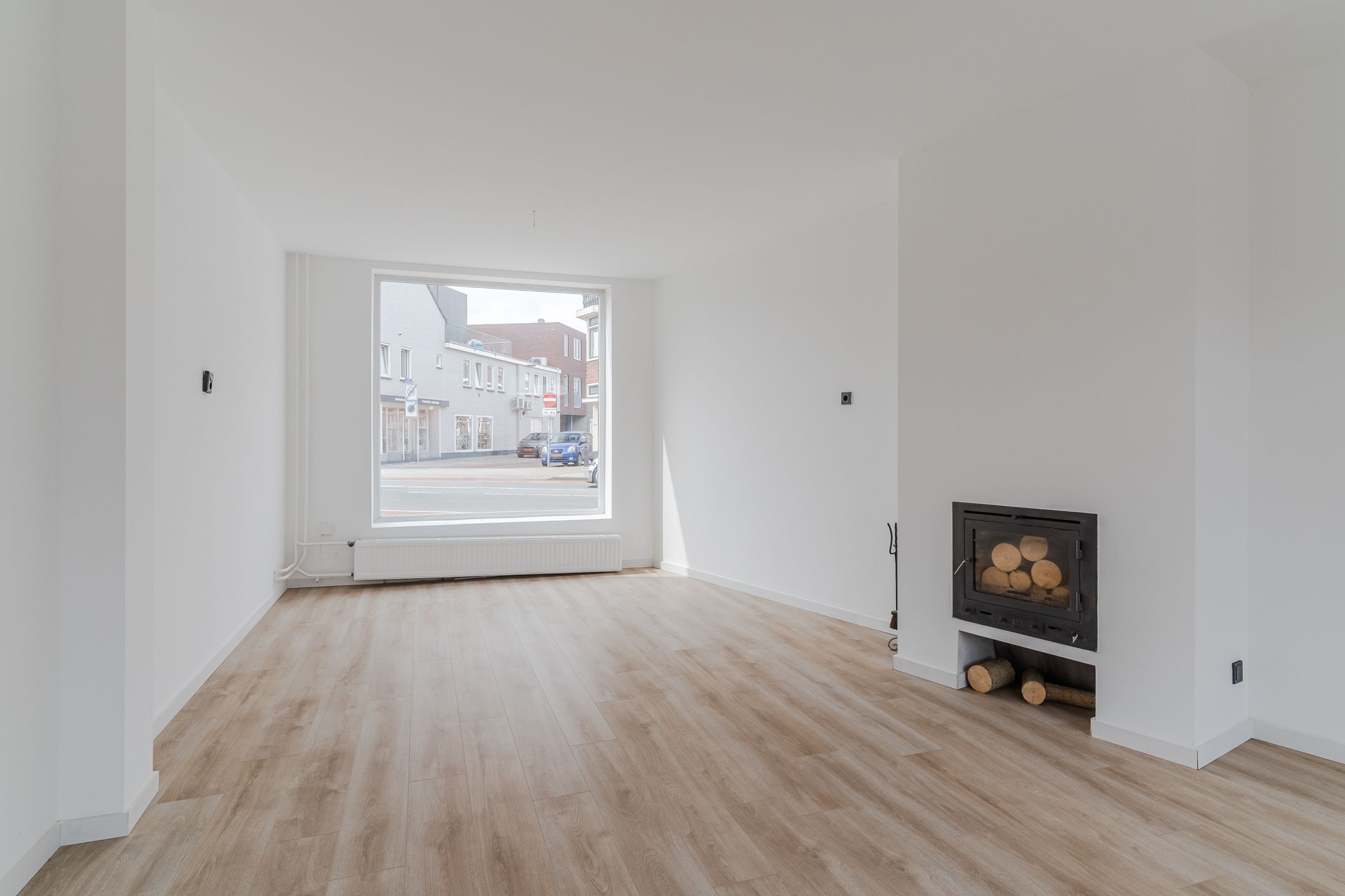 Foto 3 van Korvelplein 2