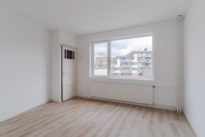 Hoekwoning te koop: Korvelplein 2, Tilburg