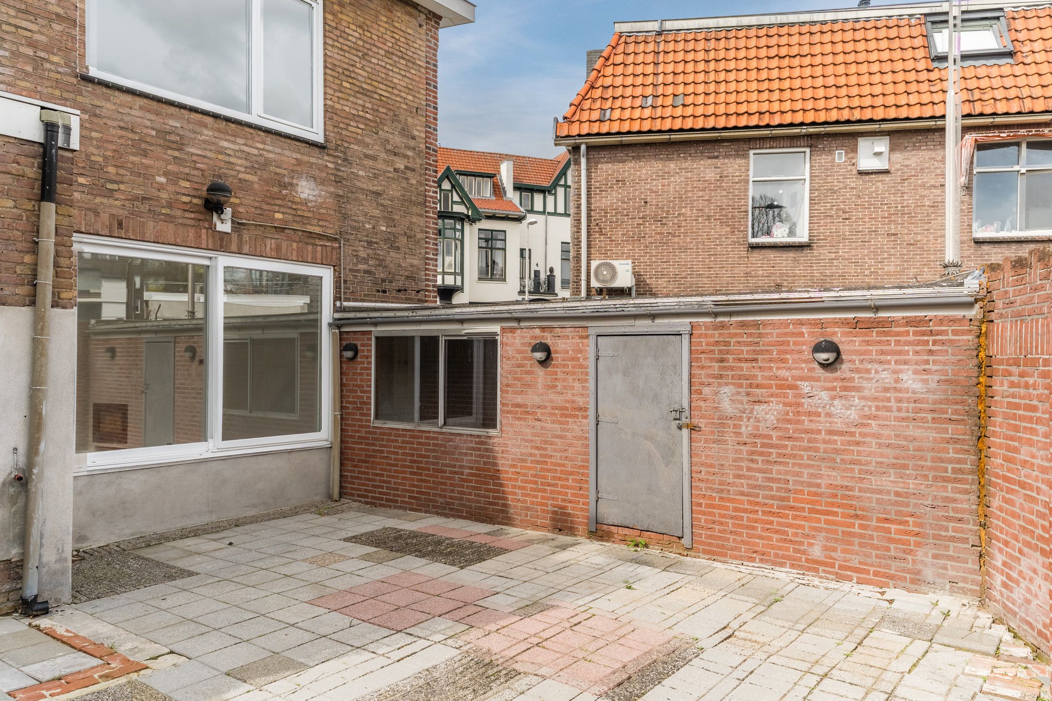 Foto 33 van Korvelplein 2