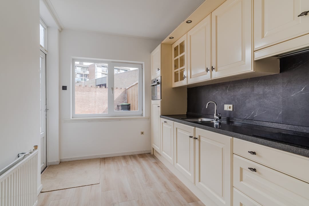 Foto 7 van Korvelplein 2