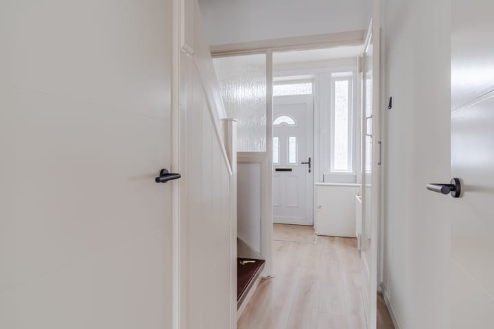 Hoekwoning te koop: Korvelplein 2, Tilburg