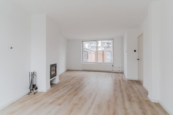 Foto 4 van Korvelplein 2