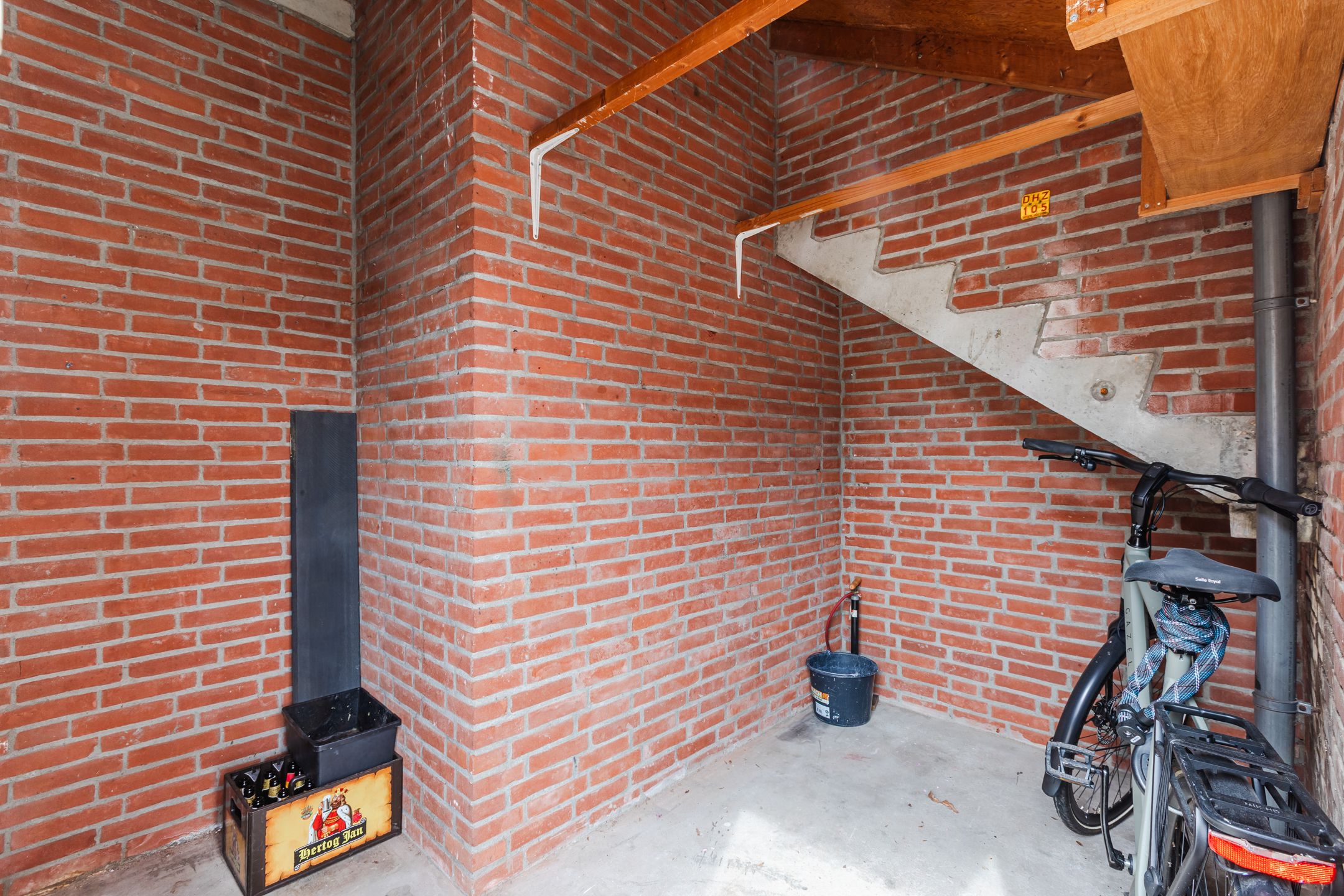 Foto 36 van Zwaluwstraat 43