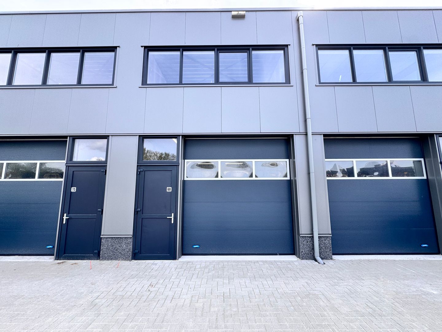 Bekijk foto 1 van Einsteinweg 68