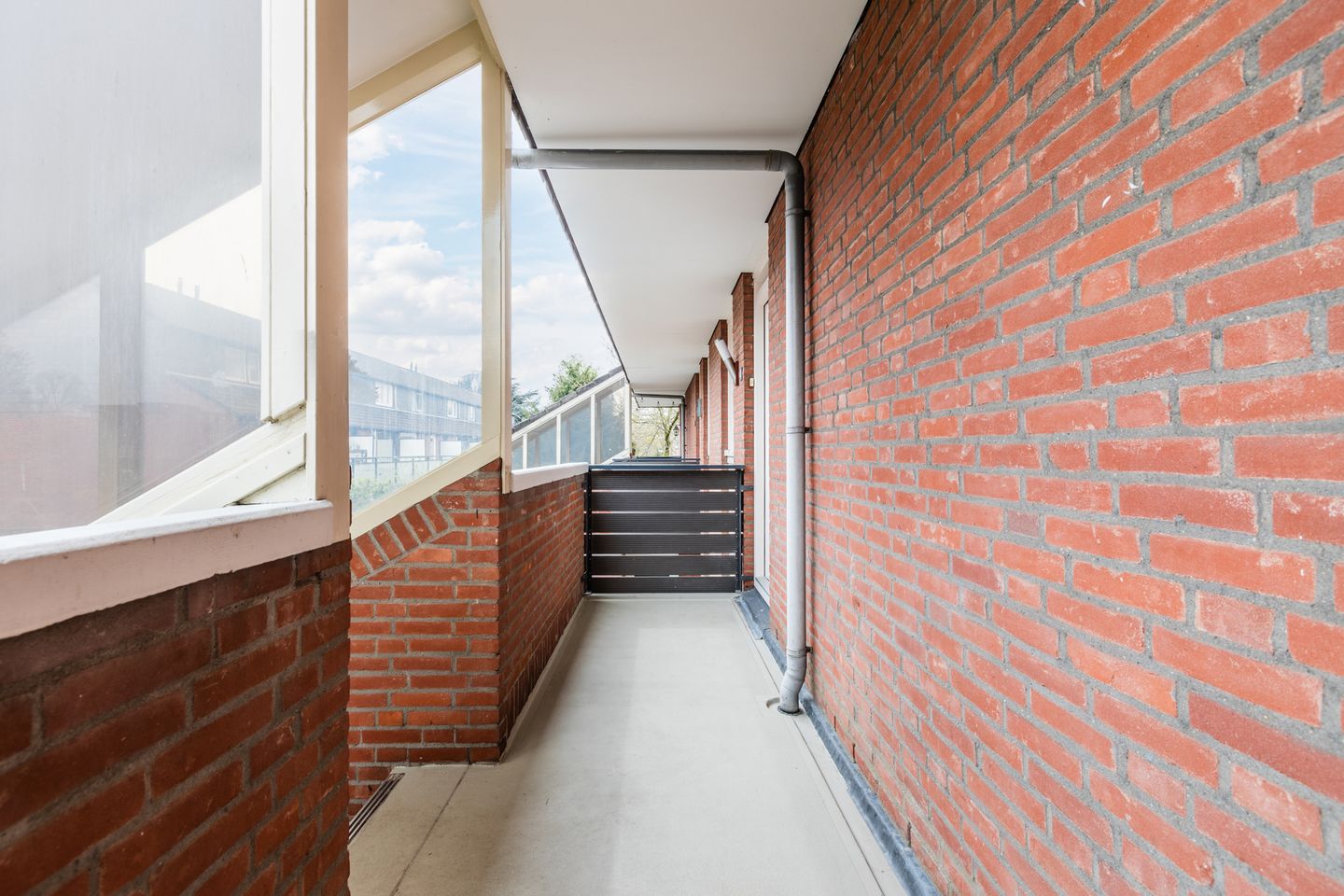 Foto 35 van Zwaluwstraat 43