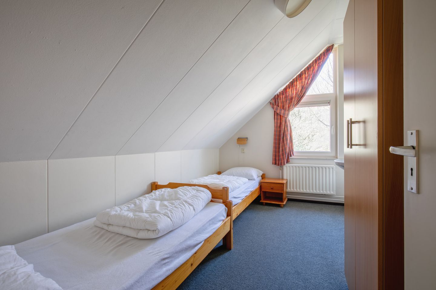 Foto 25 van Orchismient 27 X