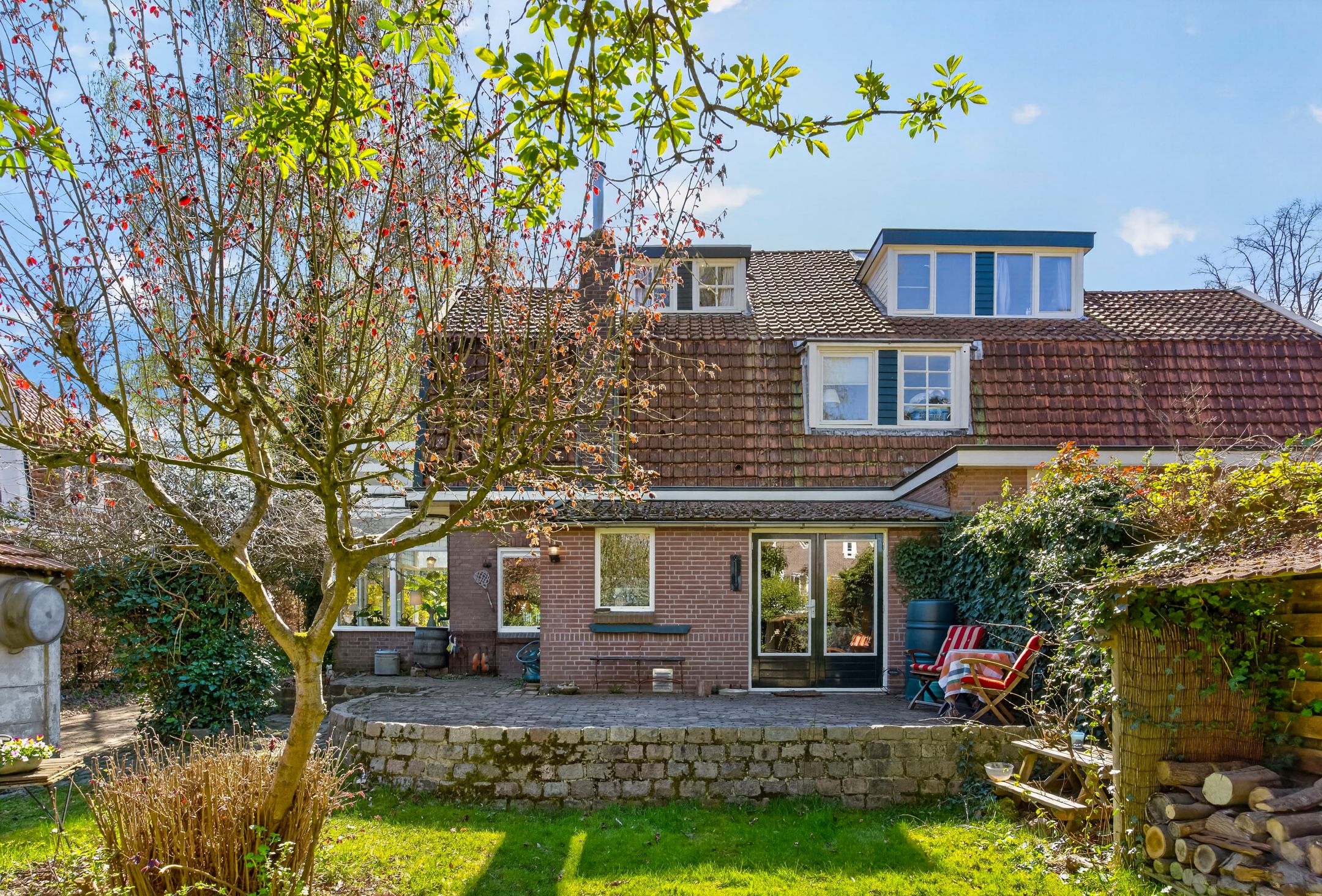 Foto 33 van Graaf van Rechterenweg 13