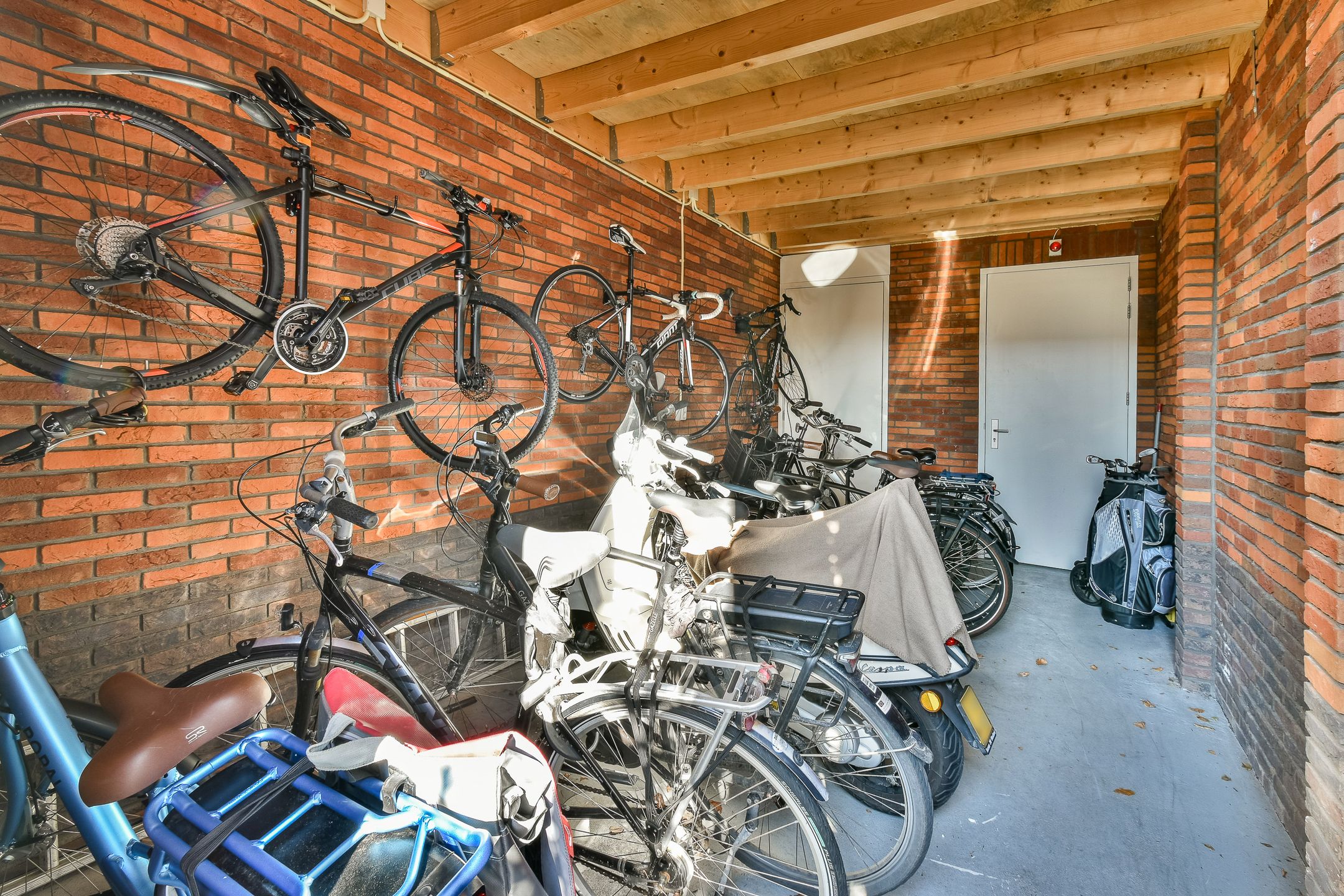 Foto 18 van Verburchlaan 1-G