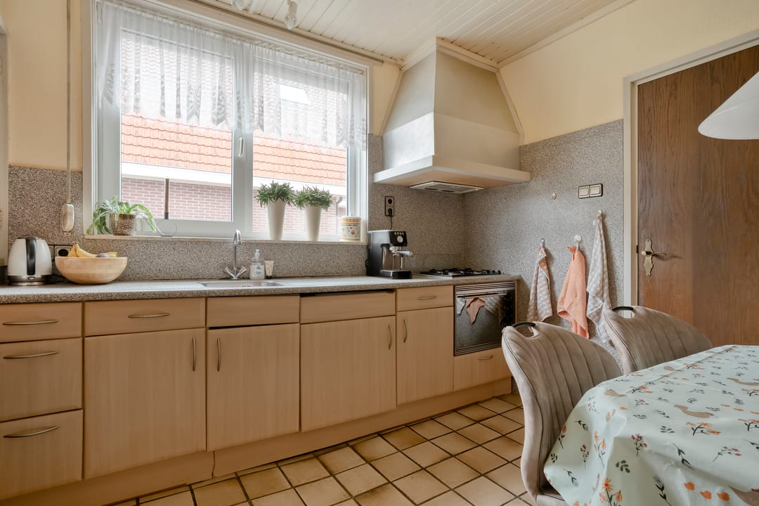 Photo 11 of Berghumerstraat 5