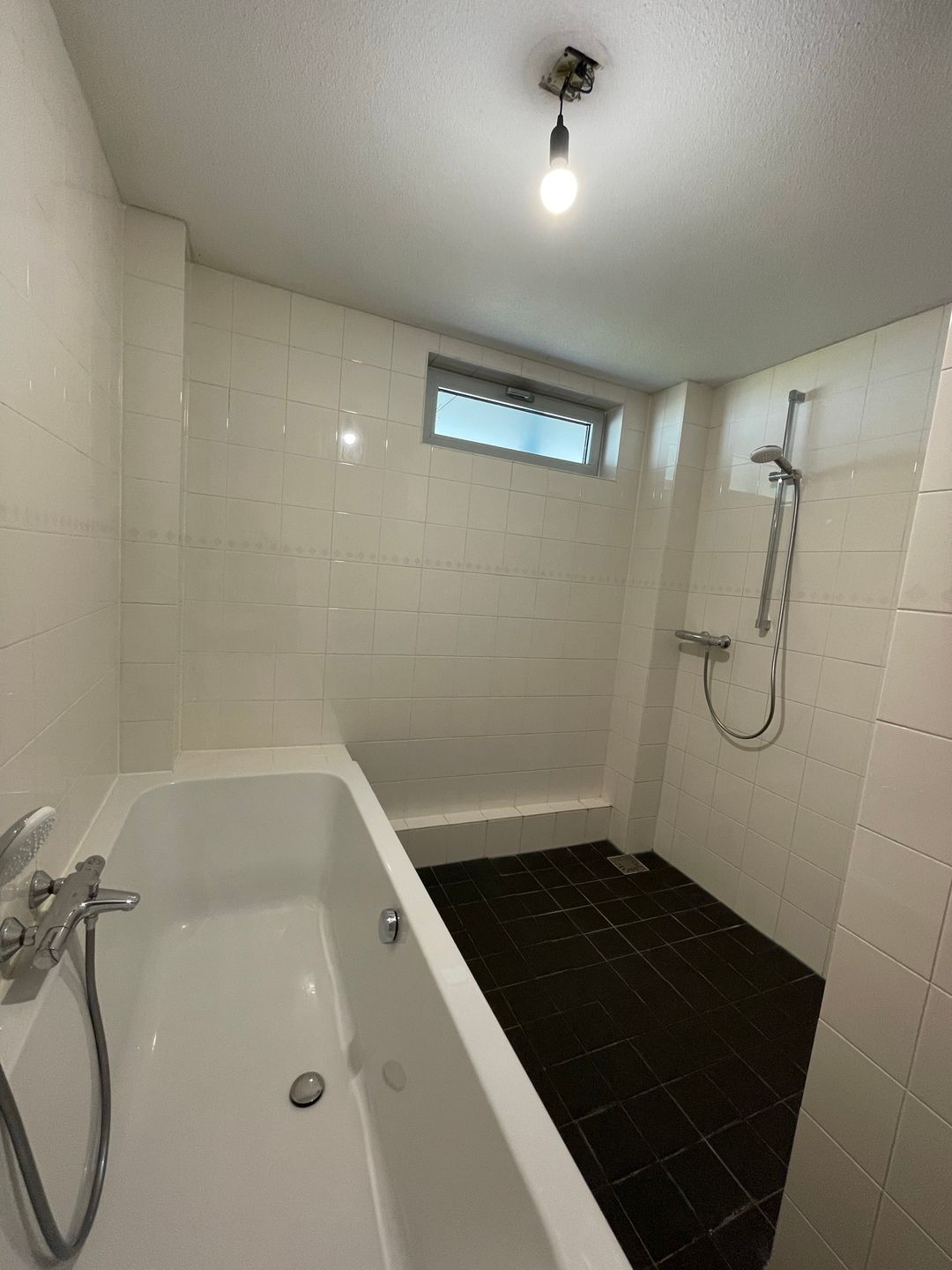 Foto 16 van Willy Sluiterstraat 13