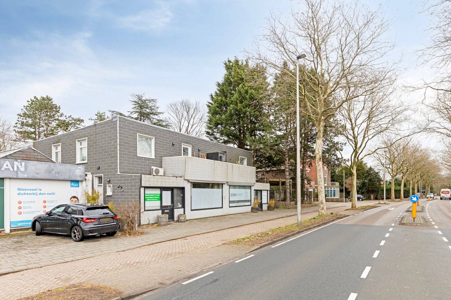 View photo 2 of Zandvoortselaan 369-371