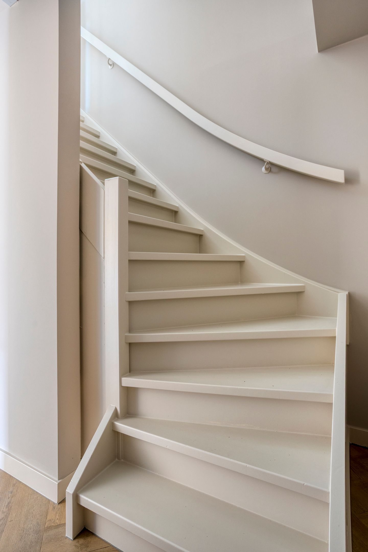 Photo 19 of Beatrixstraat 23-A