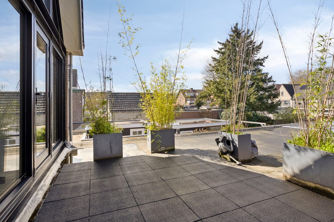 Photo 31 of Beatrixstraat 23-A