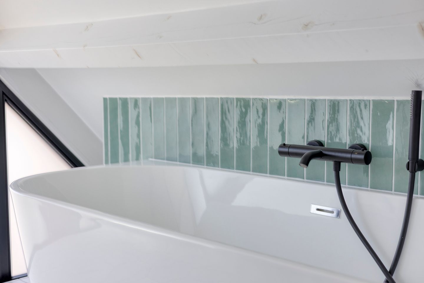 Photo 29 of Beatrixstraat 23-A