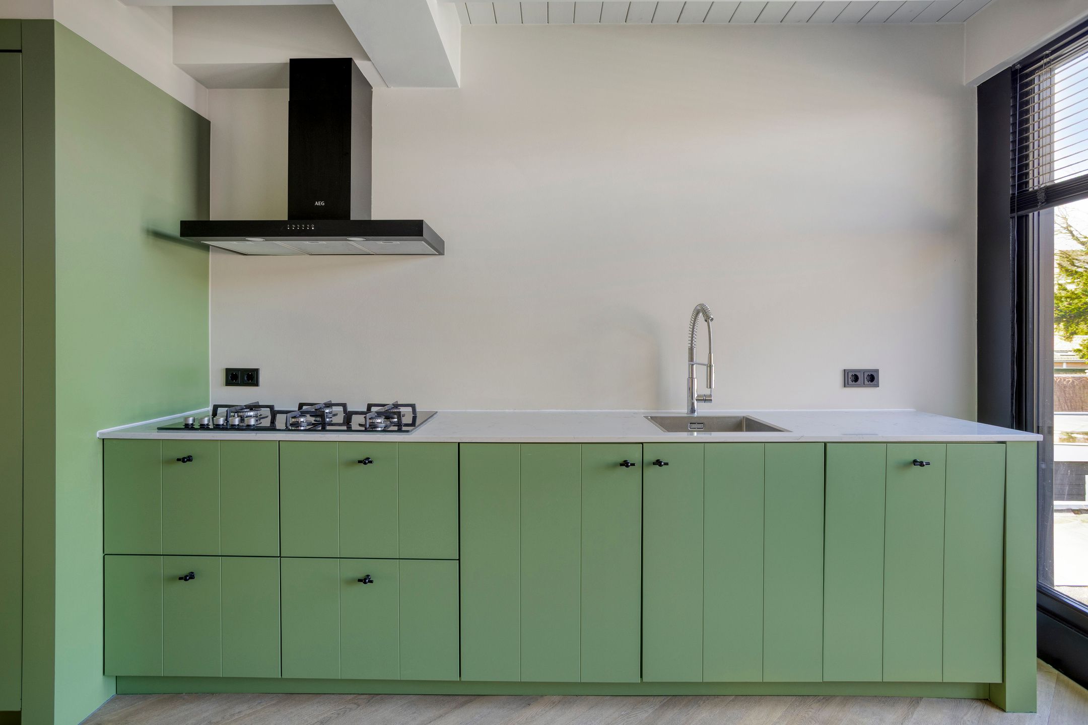 Photo 12 of Beatrixstraat 23-A