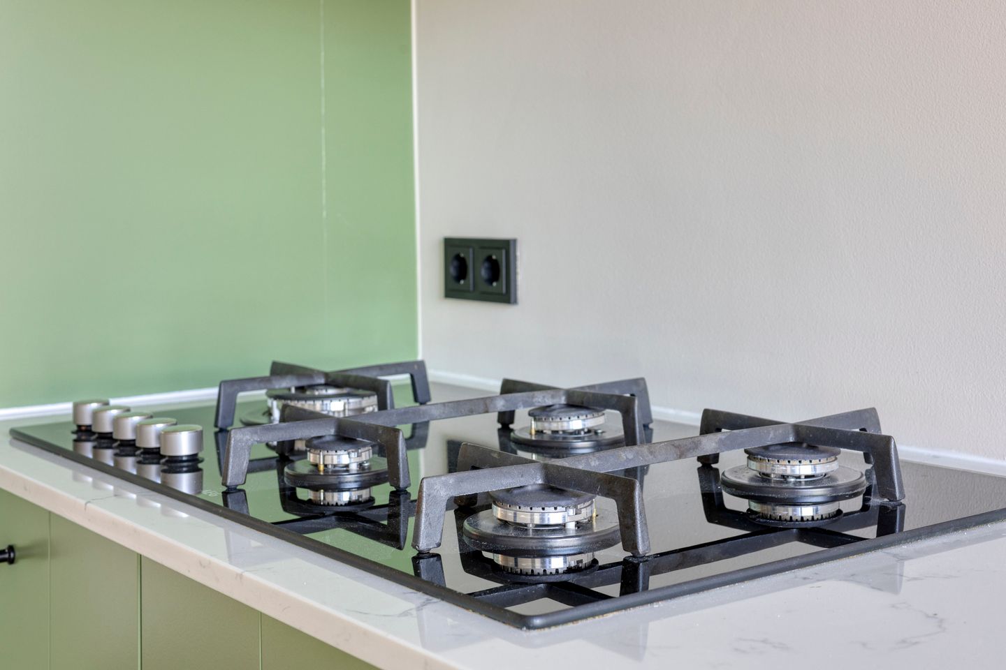 Photo 14 of Beatrixstraat 23-A