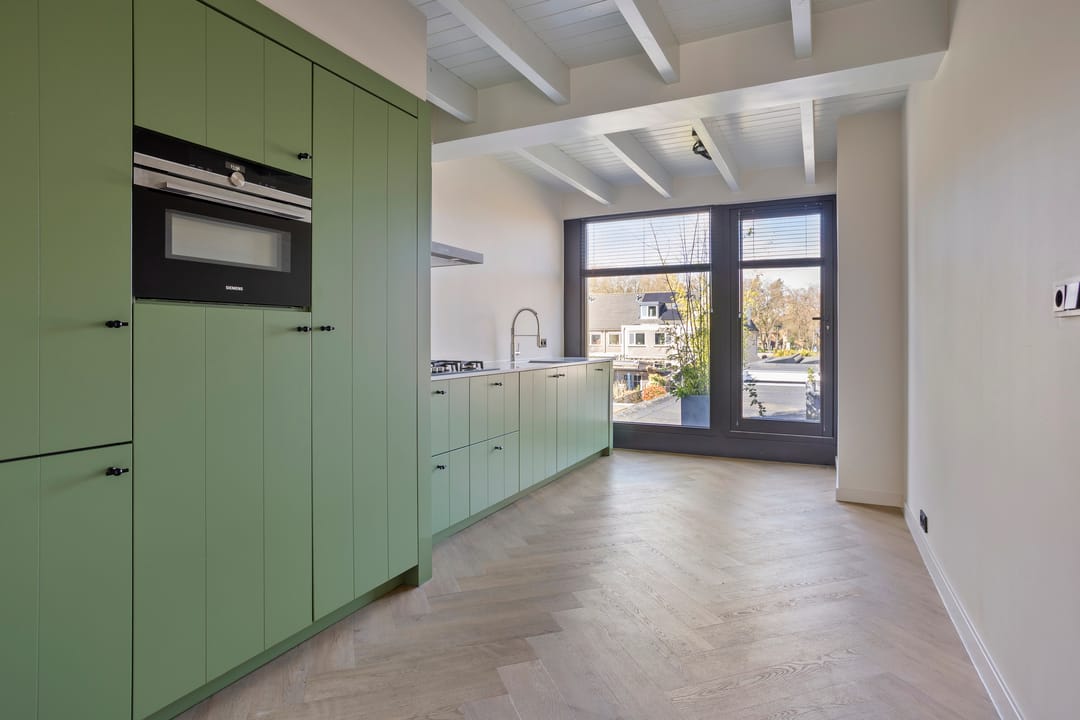 Photo 11 of Beatrixstraat 23-A