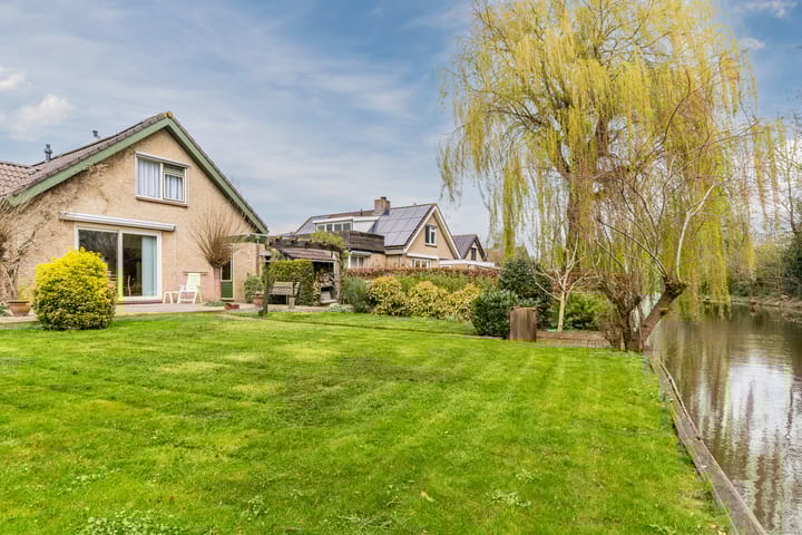 Foto 2 van van Marlotstraat 69