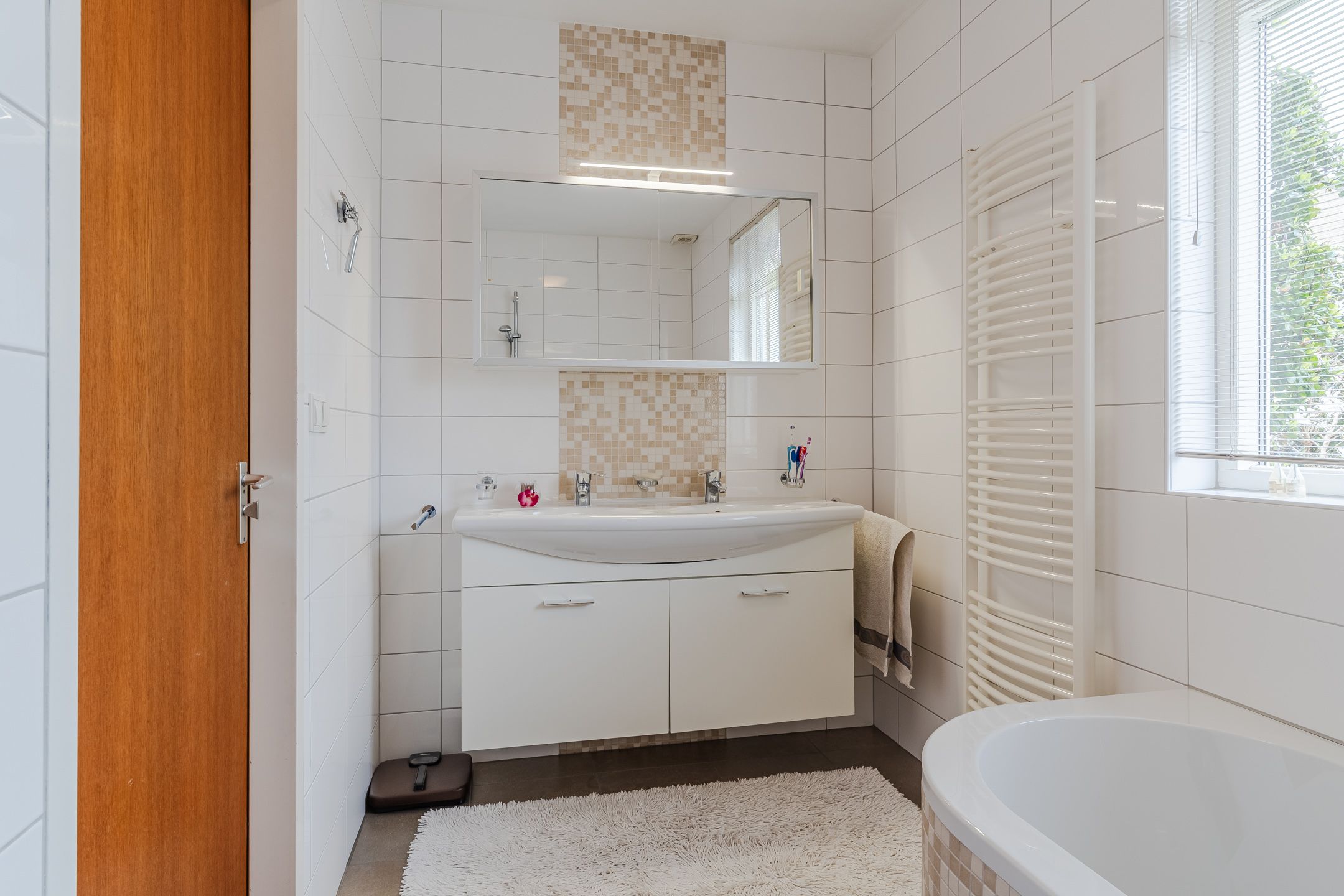 Foto 15 van van Marlotstraat 69