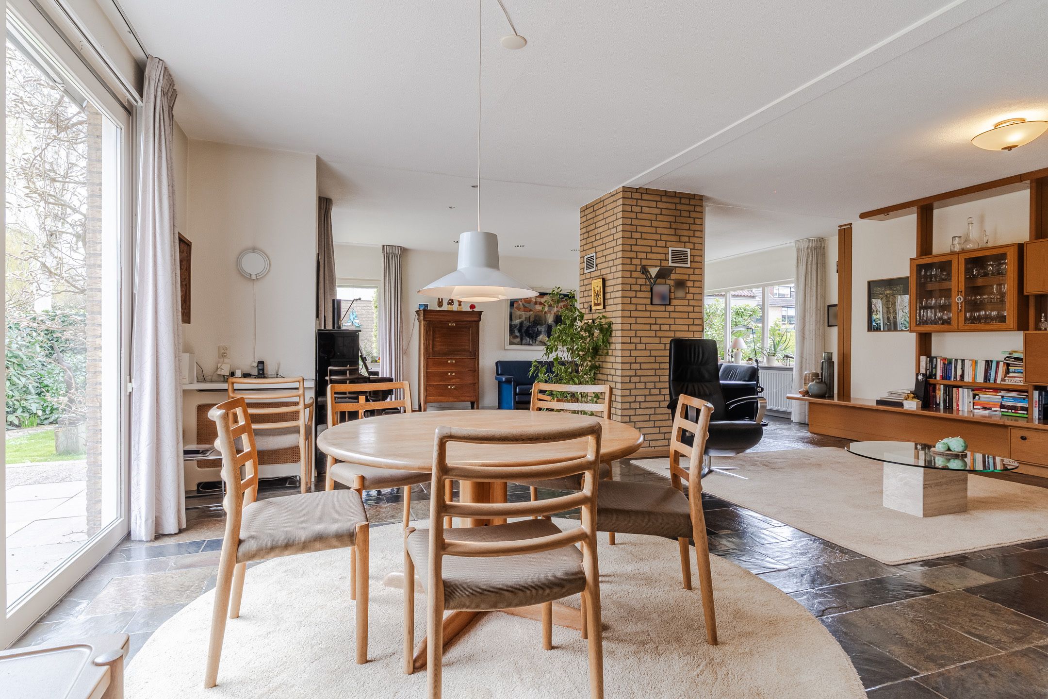 Foto 9 van van Marlotstraat 69