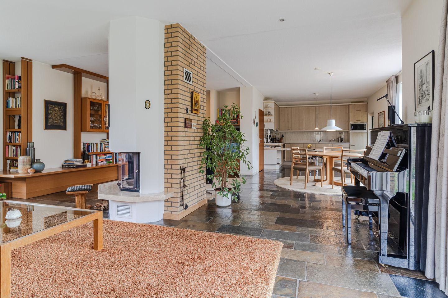 Foto 5 van van Marlotstraat 69