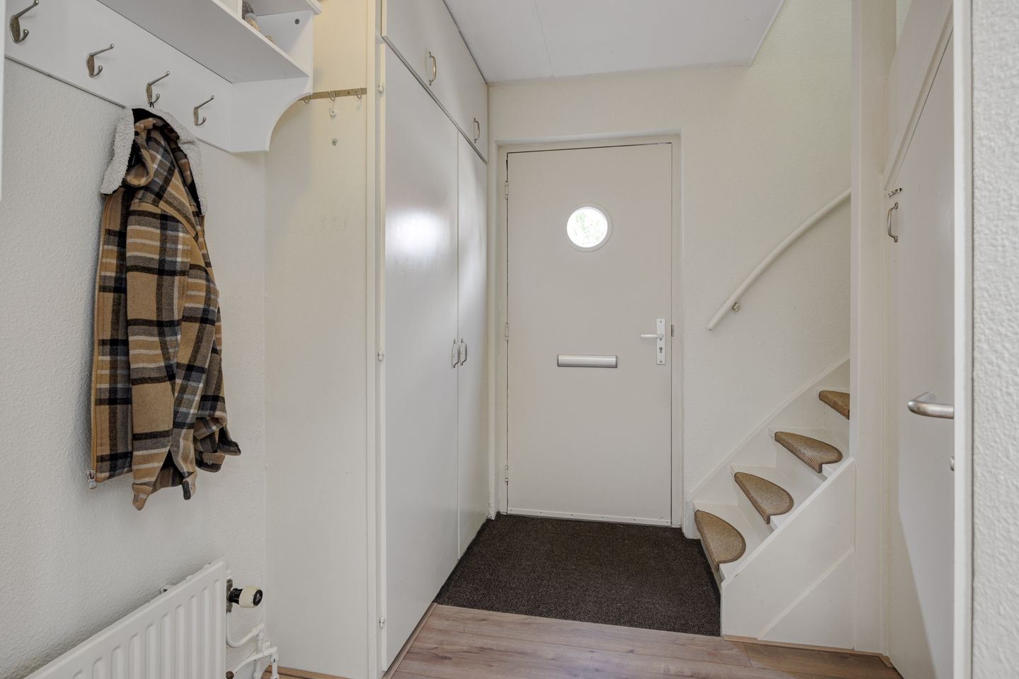 Photo 10 of Hunzestraat 32