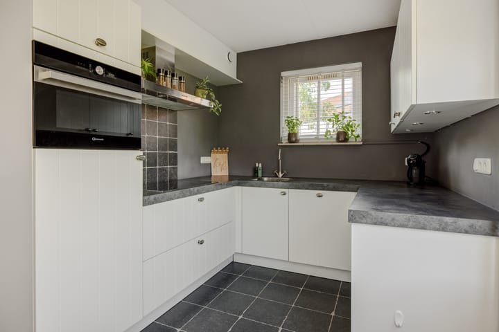 Photo 3 of Hunzestraat 32