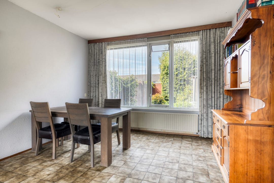 Photo 11 of Pastoor Jutenlaan 30