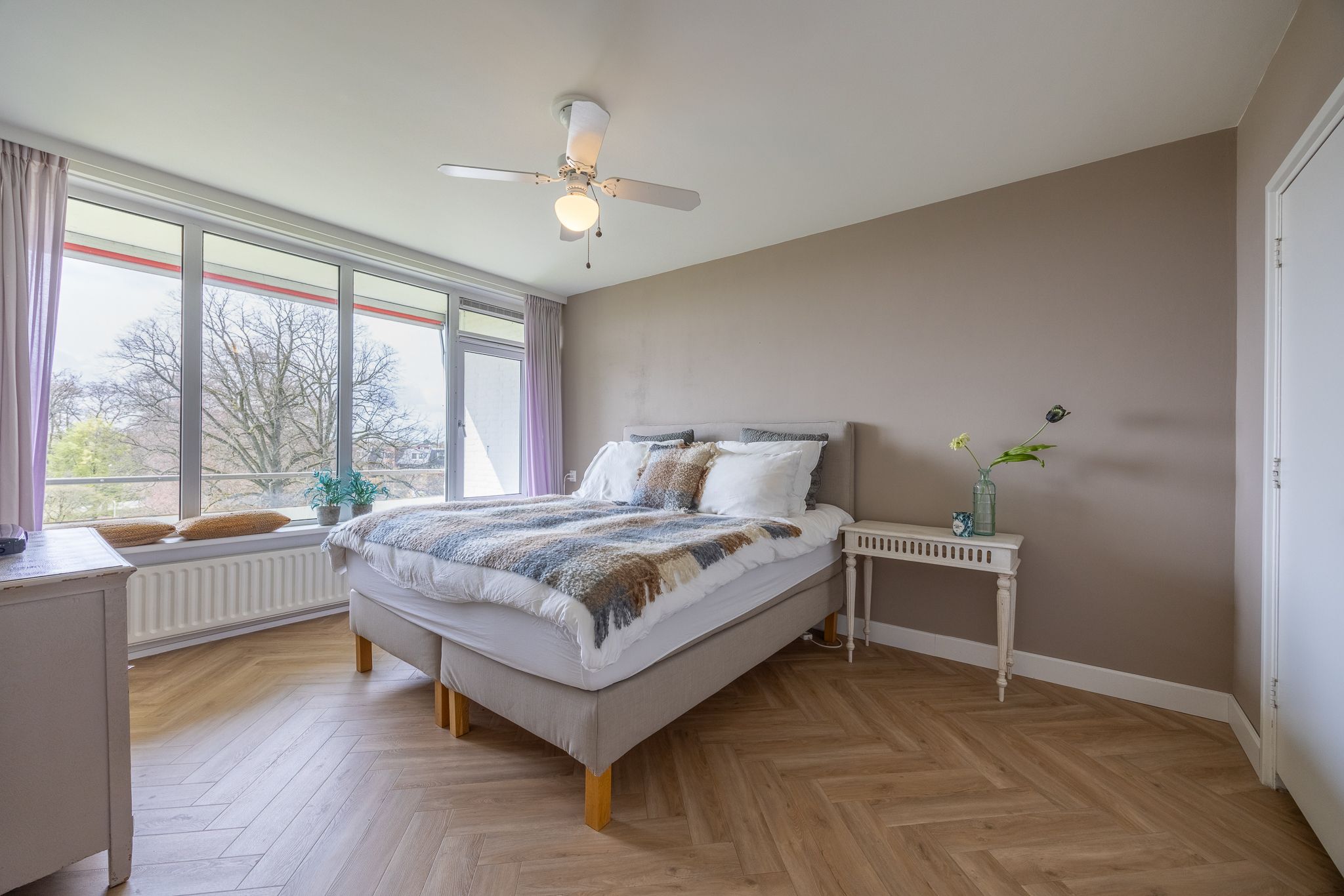 Foto 18 van Amersfoortsestraatweg 90-E006