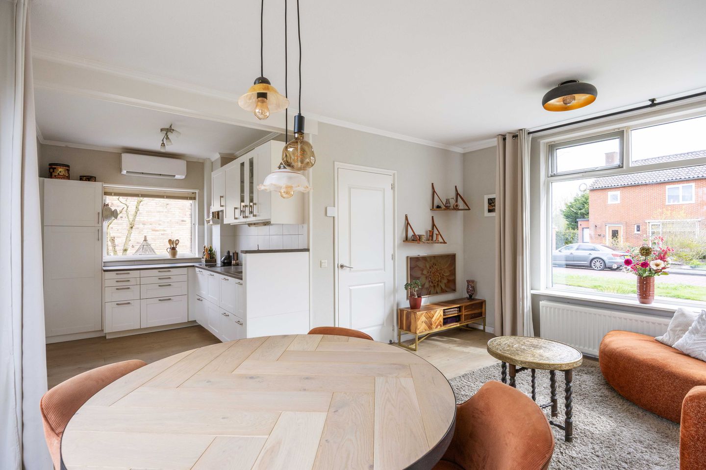 Photo 10 of Julianalaan 7