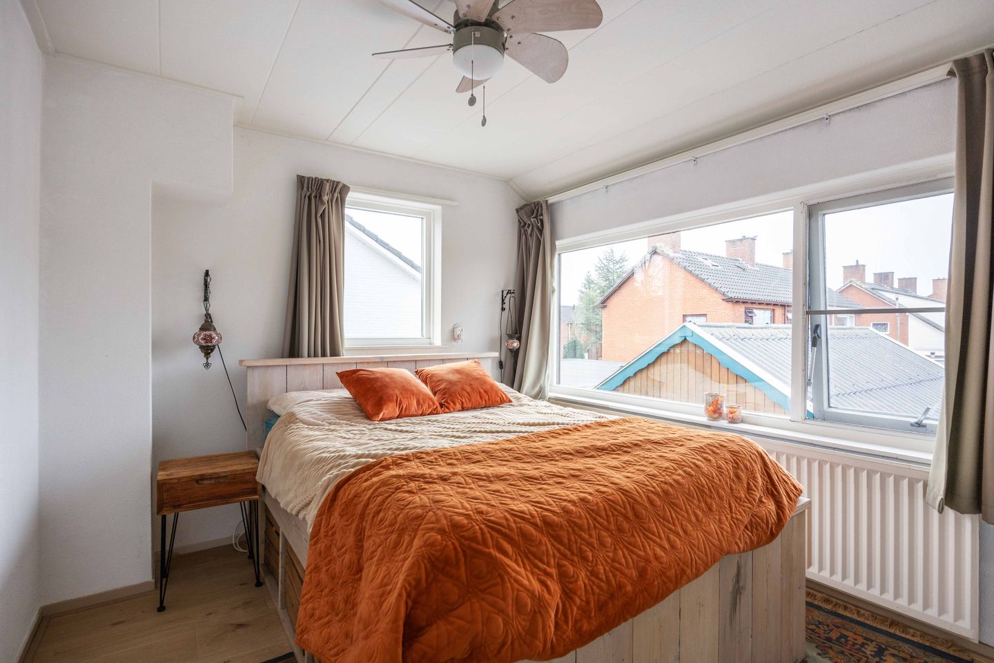 Photo 20 of Julianalaan 7