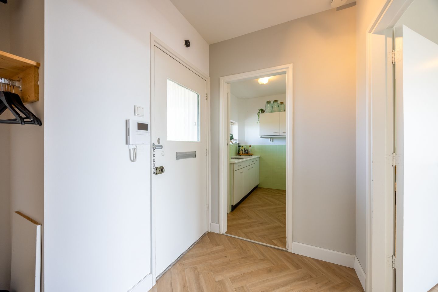 Foto 5 van Amersfoortsestraatweg 90-E006