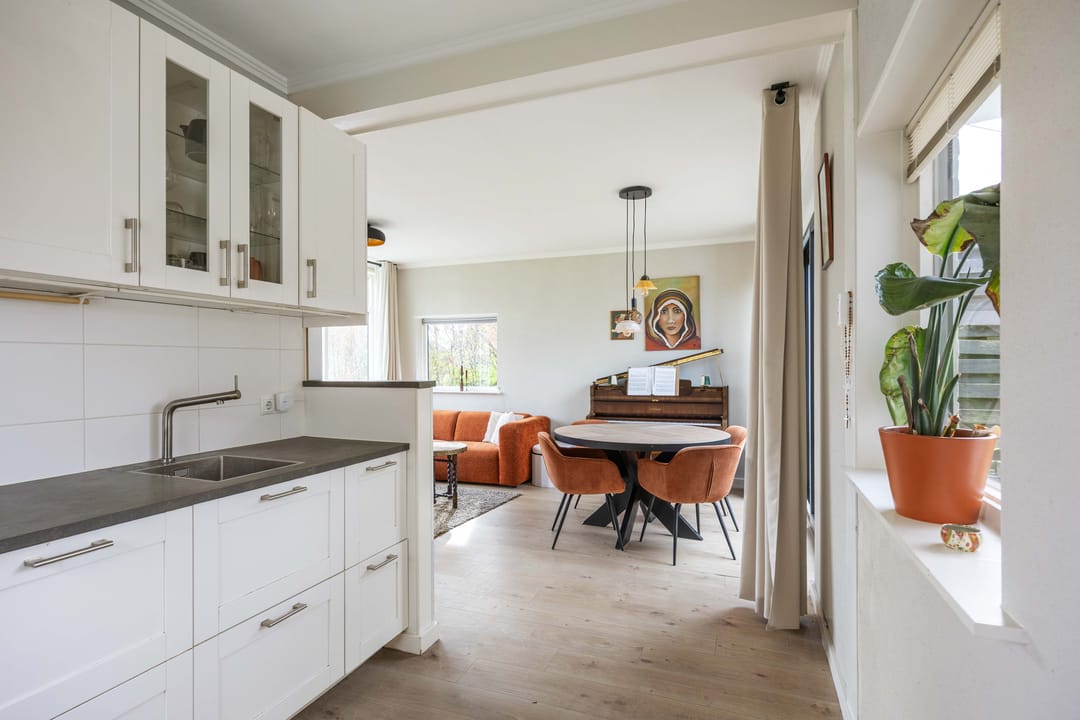 Photo 13 of Julianalaan 7