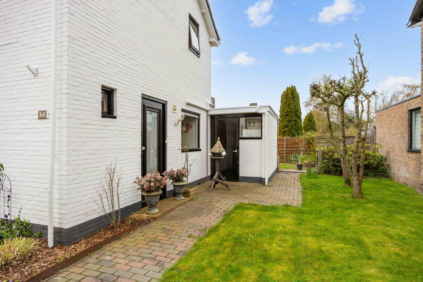 Photo 4 of Julianalaan 7