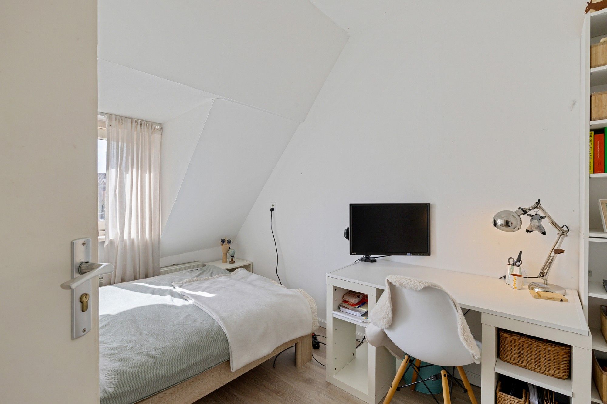 Foto 18 van Dahliastraat 52