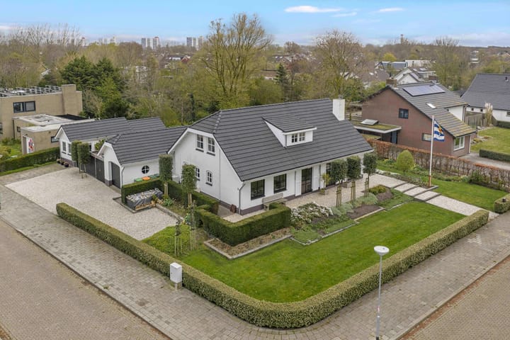 Foto 3 van Bachlaan 46