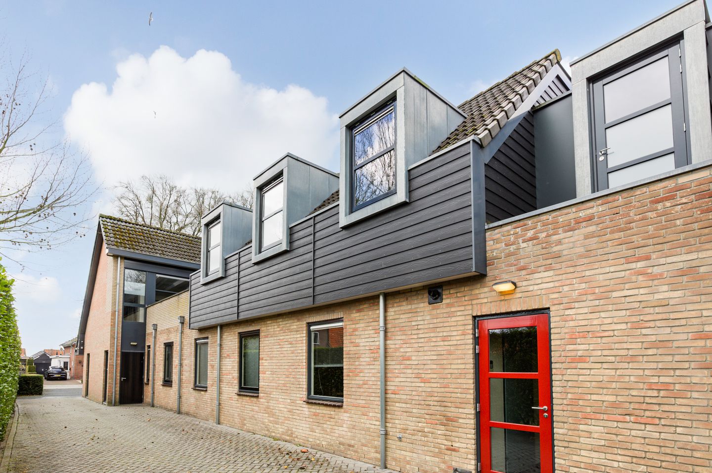 Bekijk foto 2 van Postweg 13