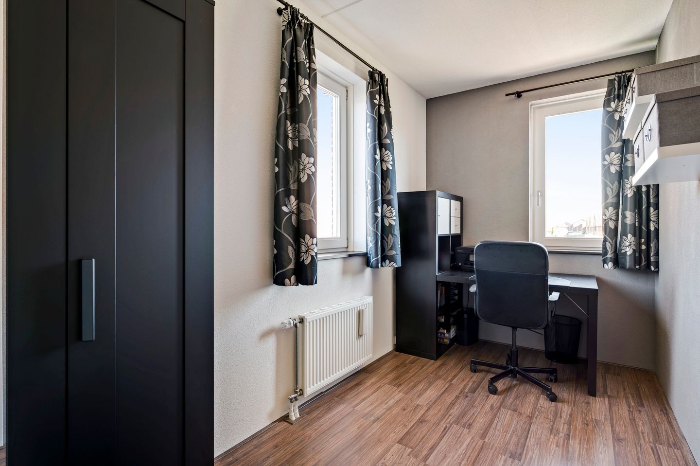 Foto 35 van Lisdodde 12-B