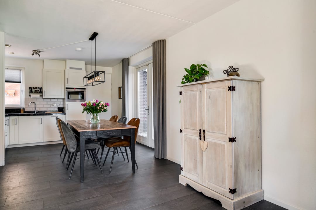 Foto 17 van Lisdodde 12-B