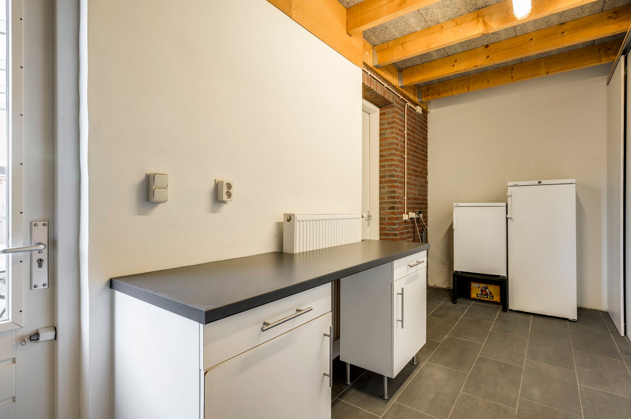 Foto 42 van Lisdodde 12-B